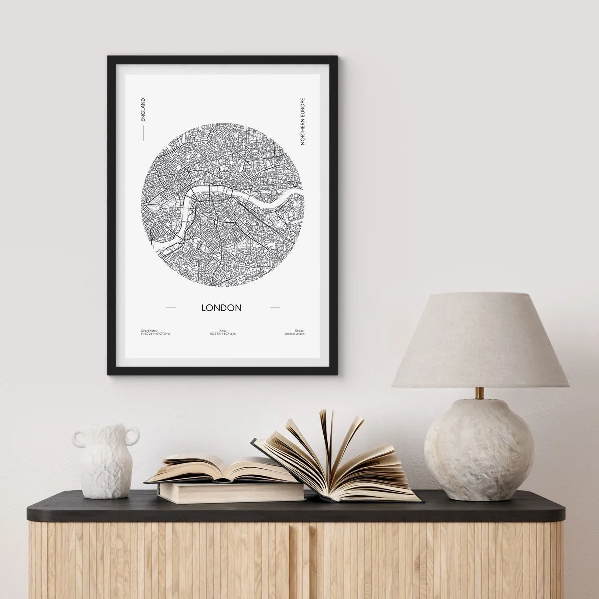 Poster in black frame - A minimalist black and white map of London - 50x70cm - Anatomy of London - Modern wall decoration for the living room and bedroom ARTTOR