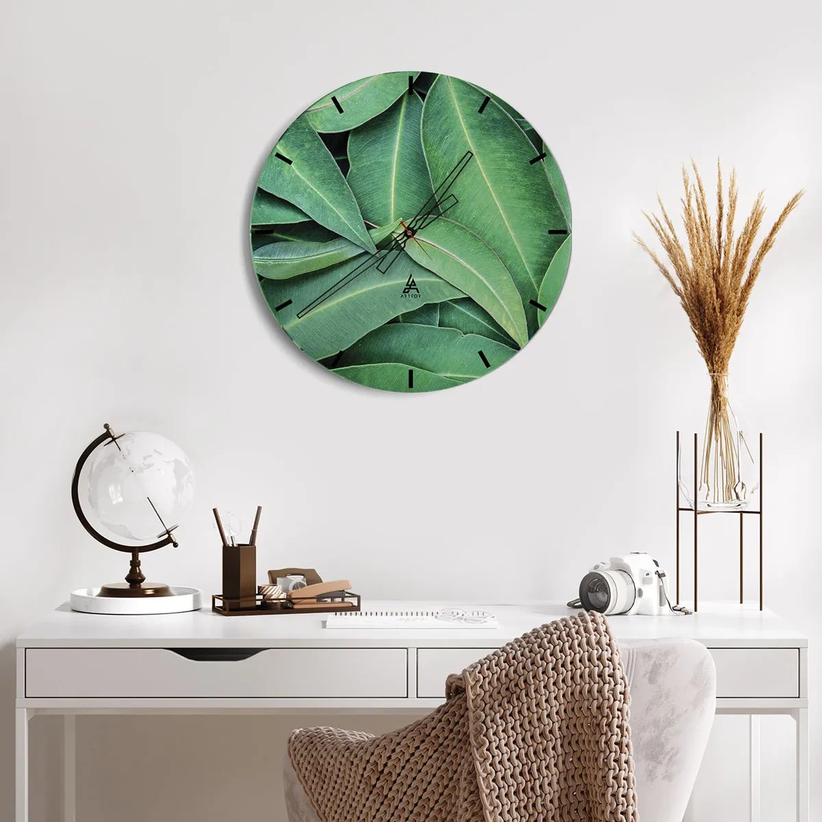 Wall clock - Clock on glass - Juicy green leaves in a macro shot - 30x30cm - Juicy and Fresh - Modern wall decoration for the living room, kitchen, and bedroom ARTTOR
