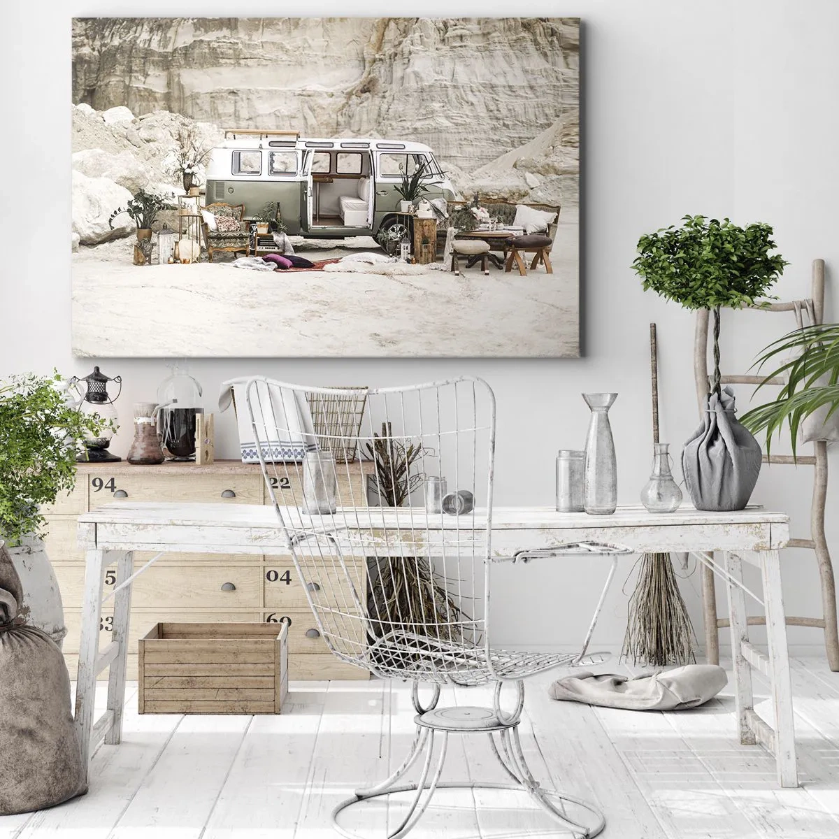 Canvas picture - A retro camper with a boho design against a rocky landscape. - 70x50cm - Time to Start the Trip - Modern wall decoration for the living room and bedroom ARTTOR