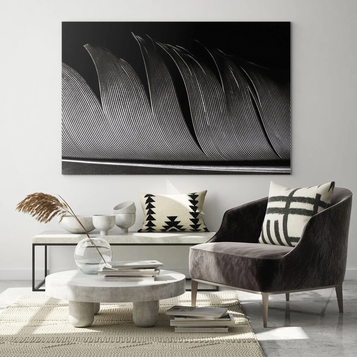 Glass picture - A black and white close-up of a feather shown against a contrasting light. - 70x50cm - Feather - Wonderful Constract - Modern wall decoration for the living room and bedroom ARTTOR