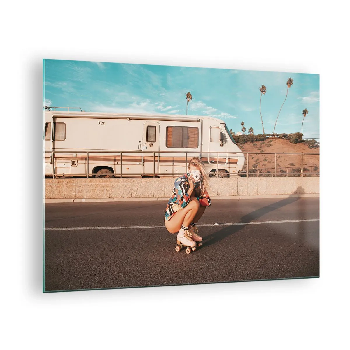 Glass picture - A girl on roller skates taking pictures in the California sun. - 70x50cm - Smile, Please! - Modern wall decoration for the living room and bedroom ARTTOR