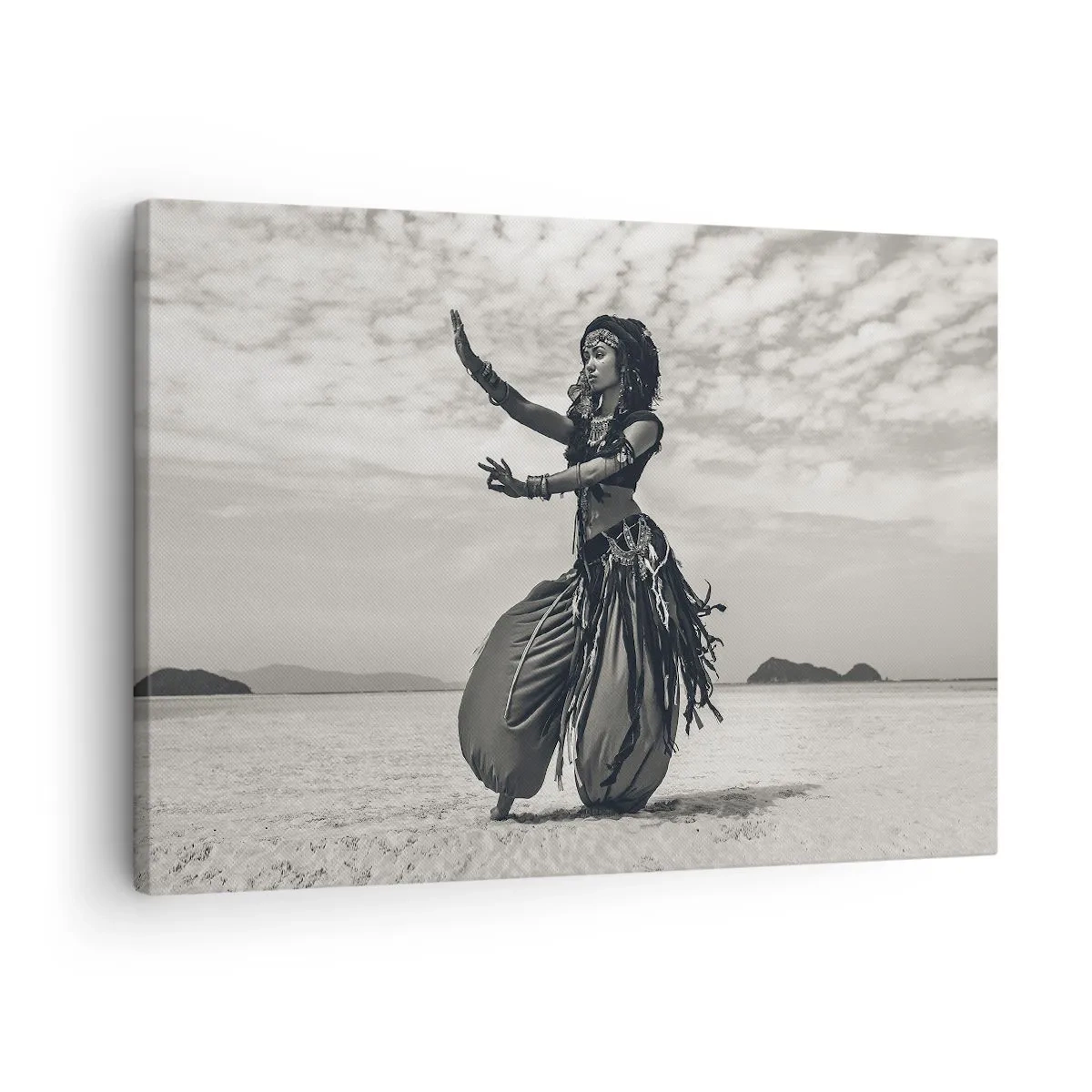 Canvas picture - Exotic dancer against a desert backdrop - 70x50cm - Dance of Southern Islands - Modern wall decoration for the living room and bedroom ARTTOR